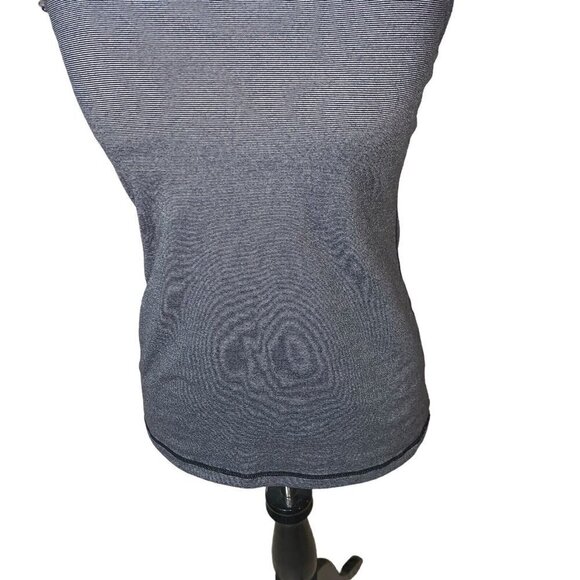 Lululemon athletica Women's Power Y Tank Top 6 Black Wee Stripe Build in Bra - Picture 3 of 7